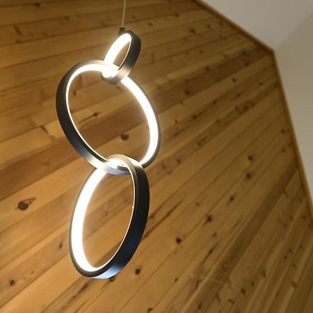 Modern Upstairs Loft - Newly Renovated! Villa ซาเลม ภายนอก รูปภาพ